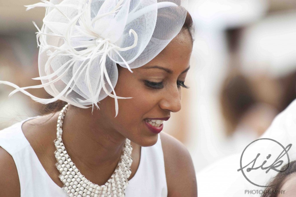 Beautiful fashion at Diner En Blanc Toronto