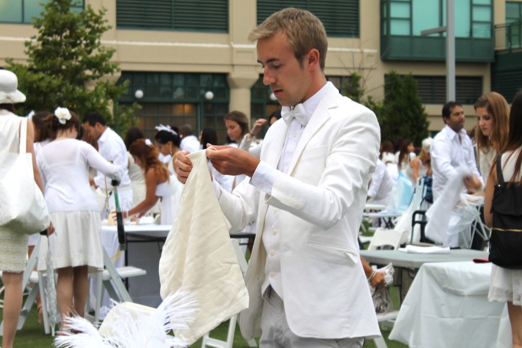 Diner En Blanc Toronto, Diner En Blanc