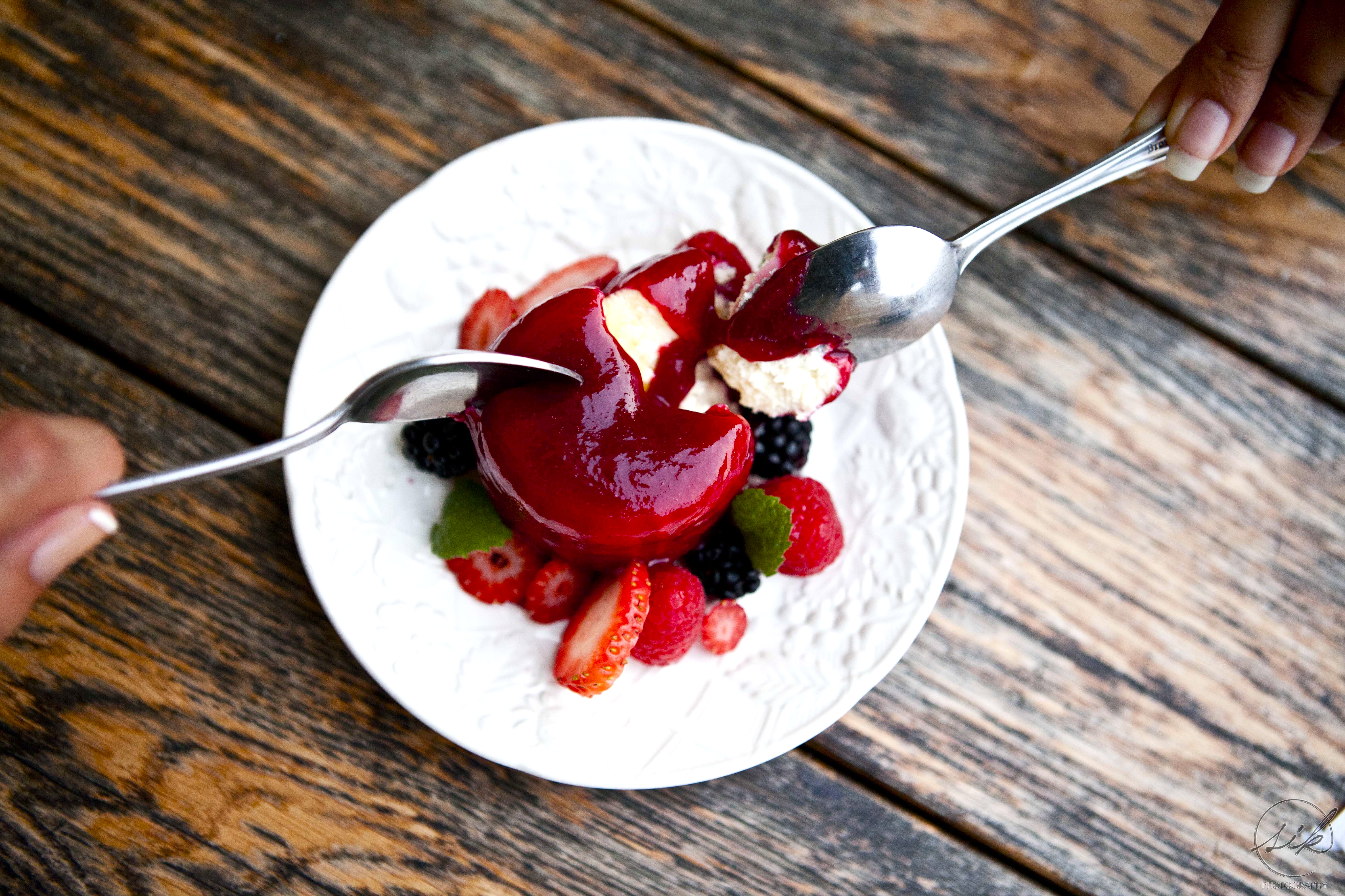 Eating With A Local, cheesecake, carmen, food blog, culinary travel