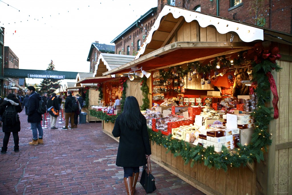 2015 Toronto Christmas Market, distillery district, christmas, holidays, toronto