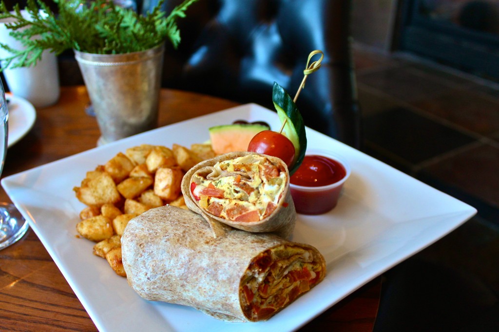 Canthooks Restaurant, Calabogie Peaks Resort, Calabogie, Ontario, #winterwander