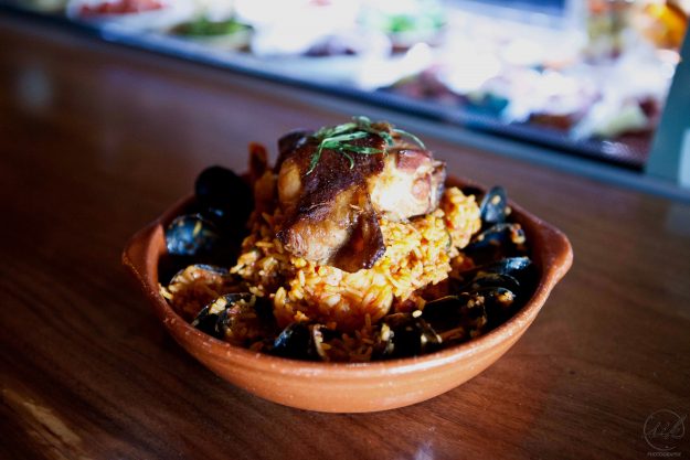 Barra Fion, Restaurants in Burlington, restaurant, tapas, paella