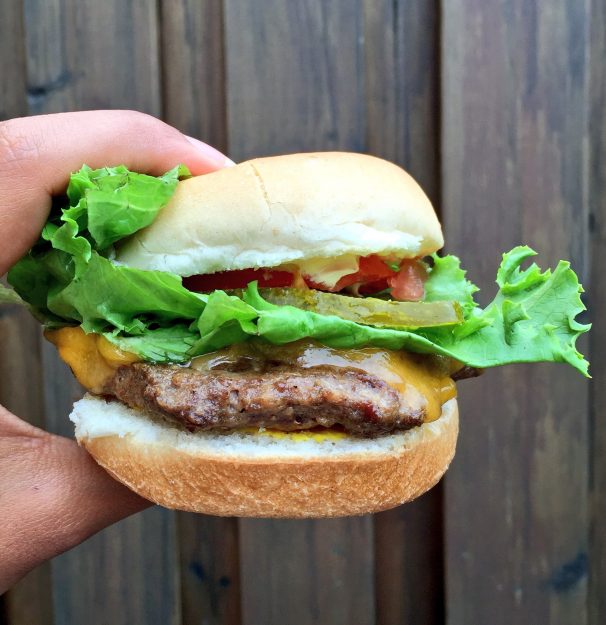 Summer Backyard BBQ Tips #makesummergreat