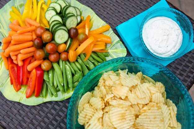 Summer Backyard BBQ Tips #makesummergreat