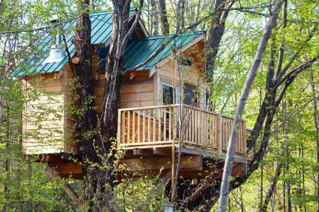 Treehouse, Au Diable Vert, eastern Townships, Quebec, epic