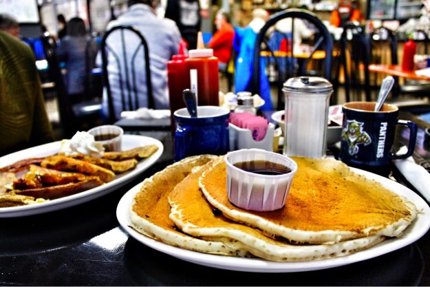 Niagara Falls In The Winter, BlueLine Diner