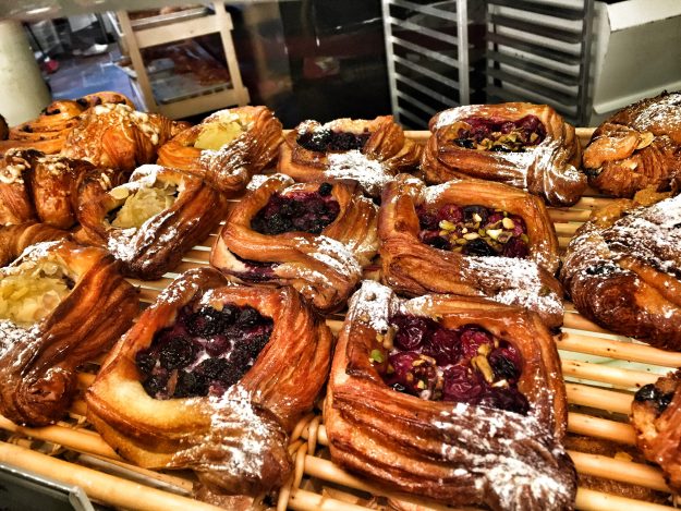 Quebec Winter Carnival Guide, Quebec City, winter festival canada