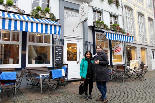 What to eat, see and do in Aachen Germany. Weekend itinerary. Café zum Mohren.