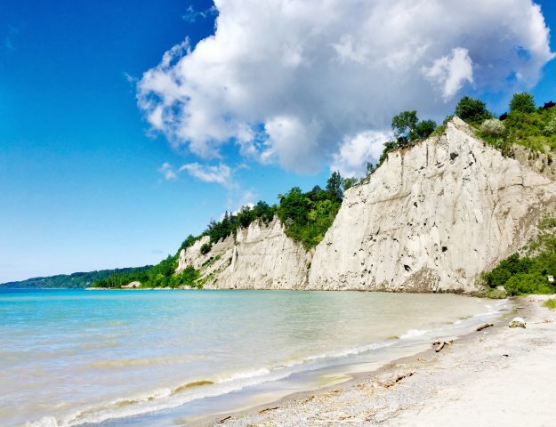 My First Drone Flight to celebrate Canada 150 at Scarborough Bluffs