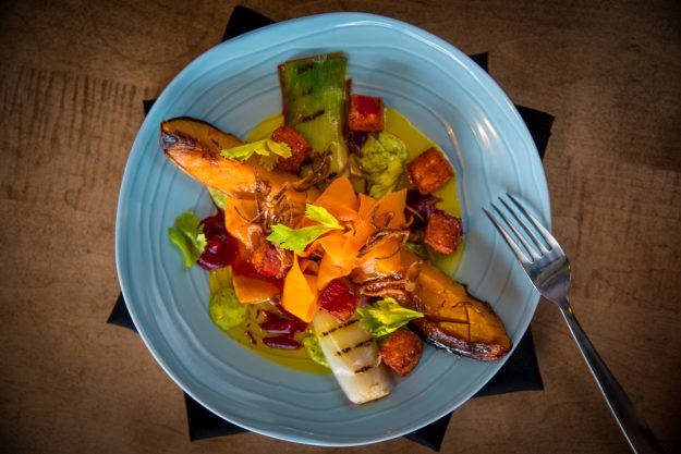 Maple Leaf Tavern Toronto Review