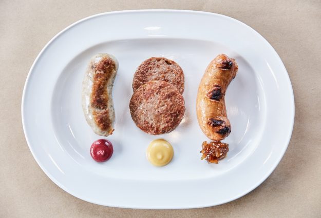 Maple Leaf Tavern Toronto Review