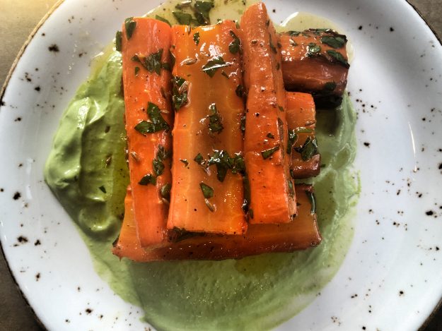 Maple Leaf Tavern Toronto Review