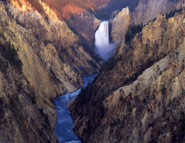 Insider Tips For Visiting Yellowstone National Park, Grand Canyon of Yellowstone, Wyoming