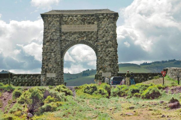 Insider Tips For Visiting Yellowstone National Park, Roosevelt Arch