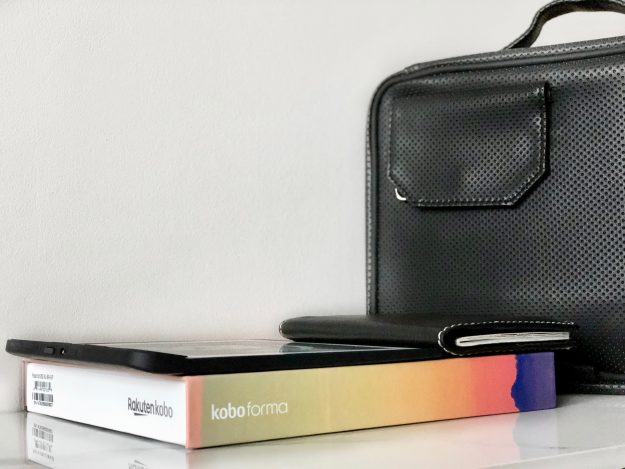 Kobo Forma Is The Best E-Reader For Travel