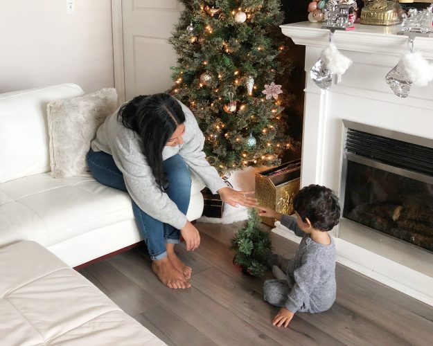 Tips For Decorating A Christmas Tree With A Toddler, PC Financial World Elite Mastercard