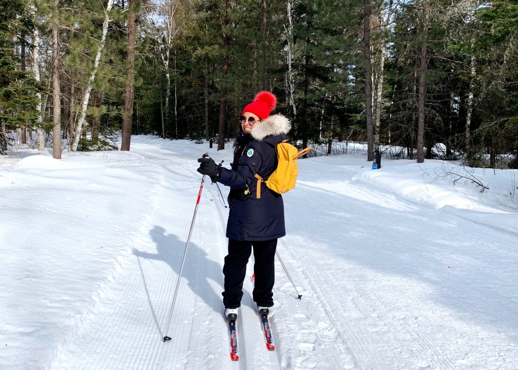 Cross-country skiing at Windy Lake Provincial Park